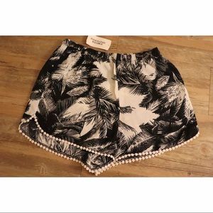 Forever21 Palm tree shorts